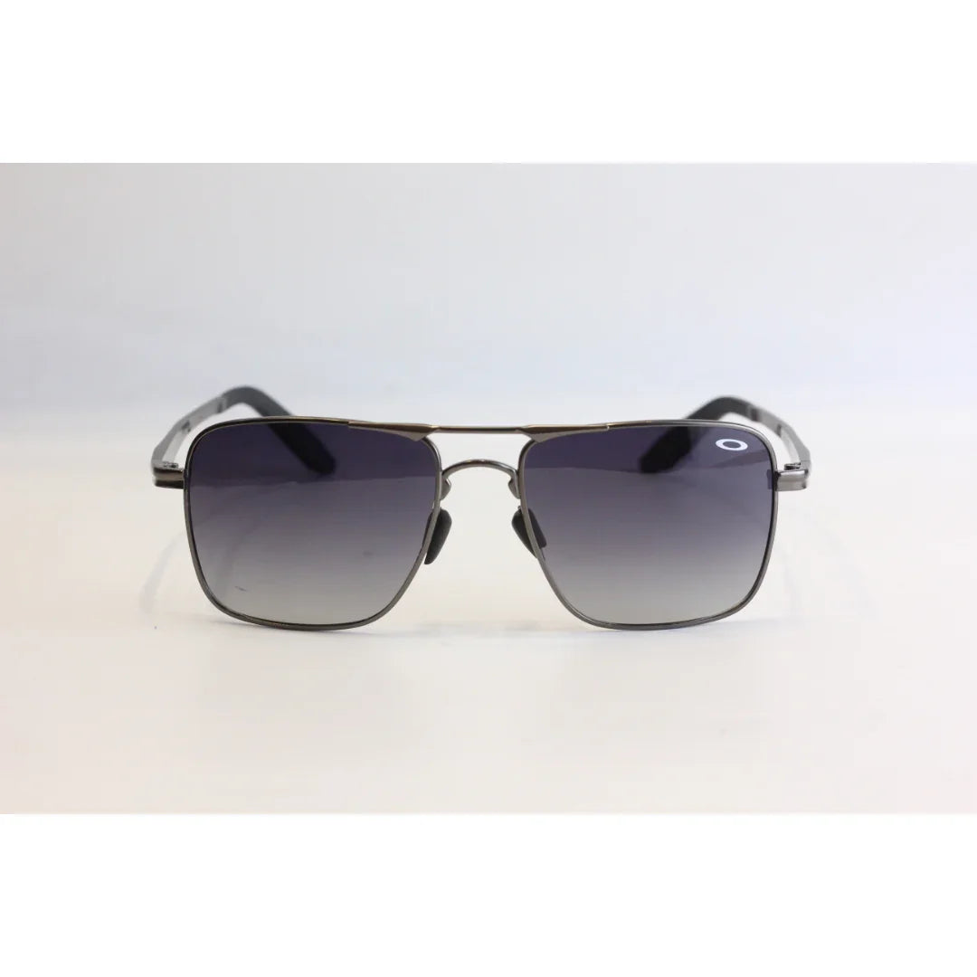 Gunmetal Gradient Gray