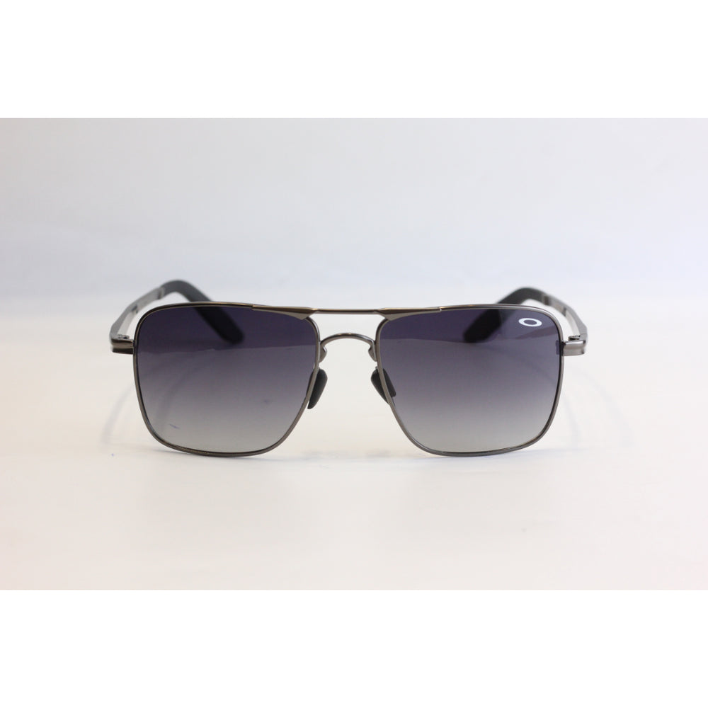 Gunmetal Gradient Gray