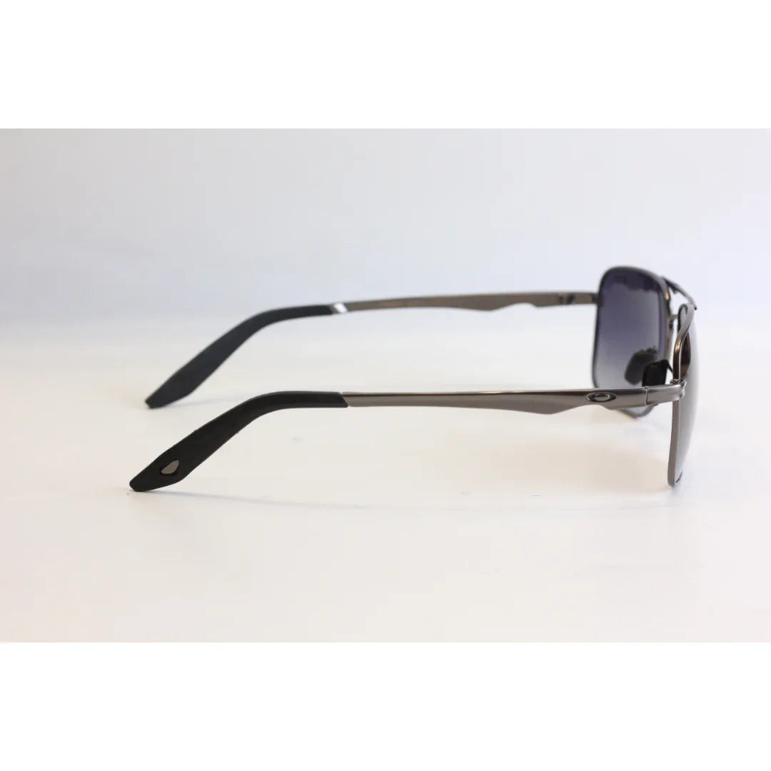 Gunmetal Gradient Gray