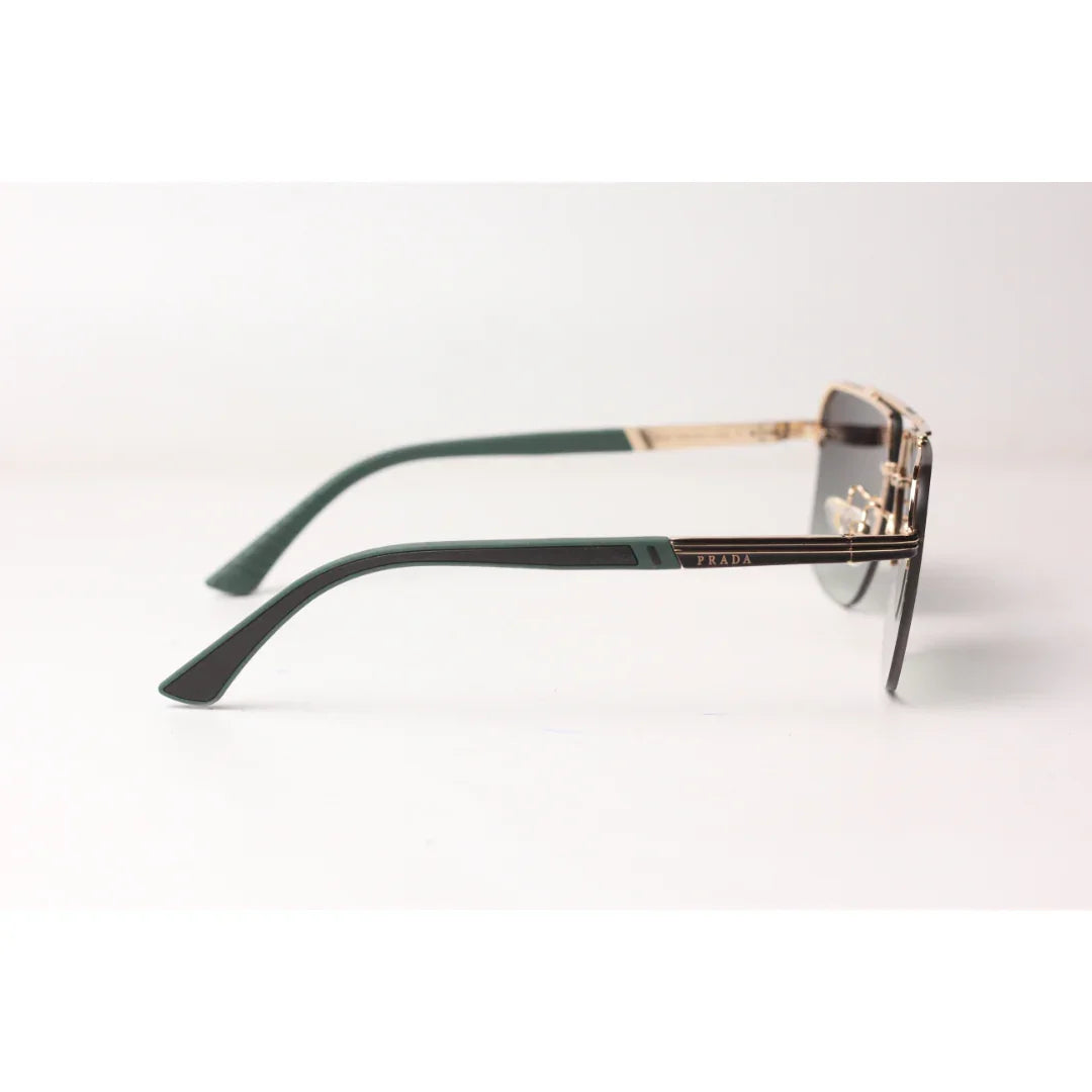 Golden Gradient Green