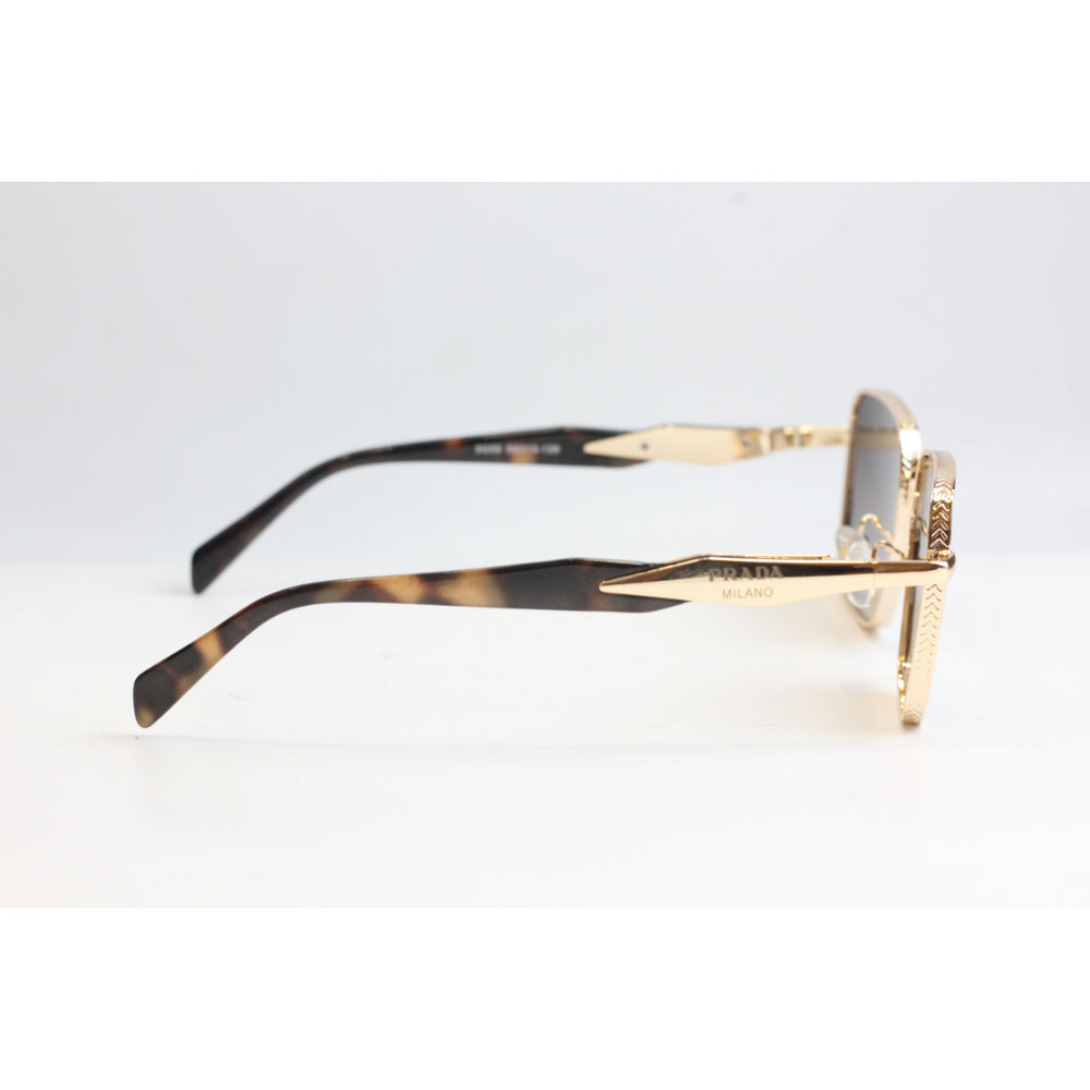 Golden Gradient Brown